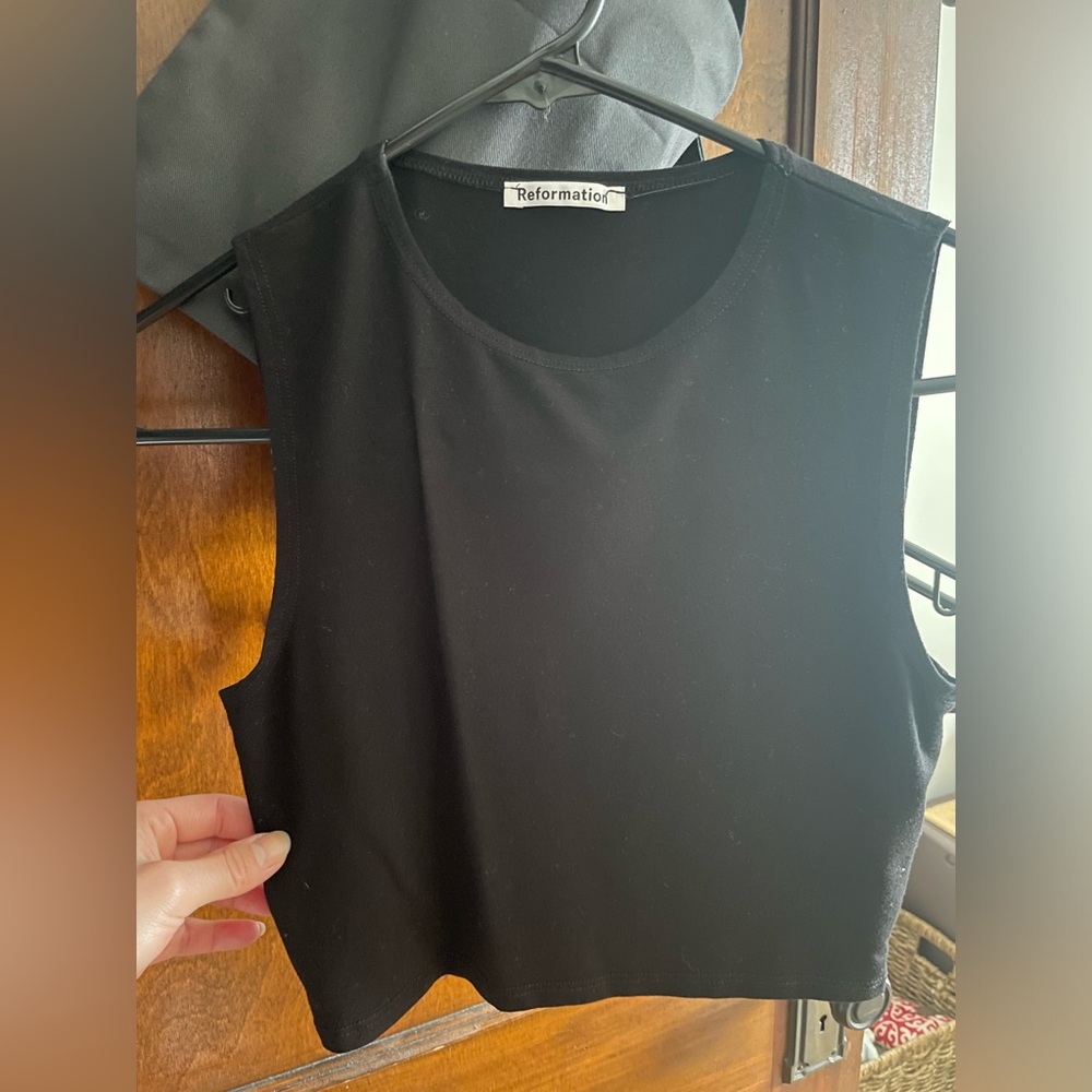 Reformation Rylan 2 piece - Picture 4 of 5